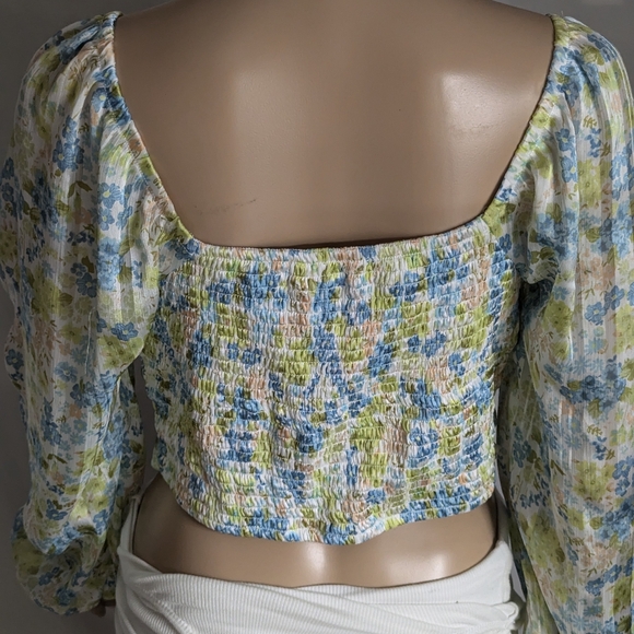 Madden NYC crop ruched top elasticized back padded cups balloon sleeves sz L - Picture 4 of 11